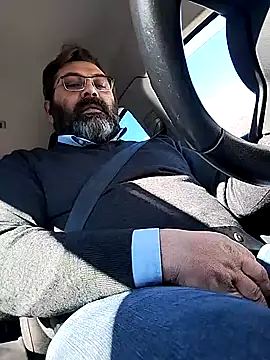 Snapshot of Necroforo chatting on 02-18-26, 10:00 Necroforo online show from 02-18-26, 10:00