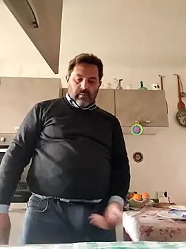 Snapshot of Necroforo chatting on 03-12-26, 08:09 Necroforo online show from 03-12-26, 08:09