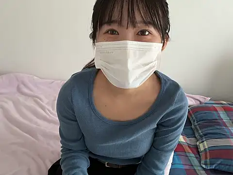 hikiwarinatto xoxo online show from 10-19-25, 01:06