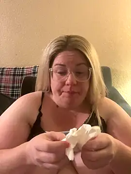 sexymommy1988 online show from 09-30-25, 05:34