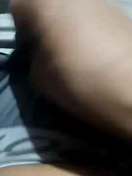 Snapshot of Aaia93 chatting on 03-20-26, 08:41 Aaia93 online show from 03-20-26, 08:41