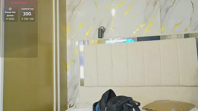 Olivia11  online show from 04-24-26, 01:02