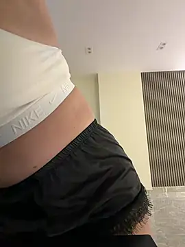 SofiaWildee online show from 07-24-26, 07:17