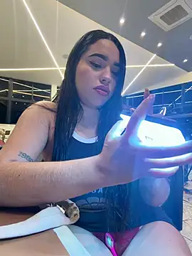 SofiaWildee online show from 07-30-26, 06:23