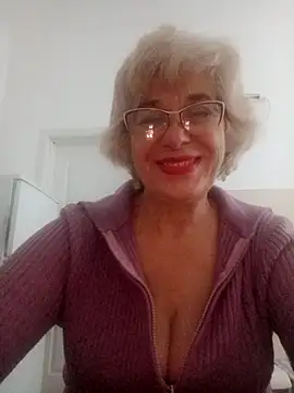 52MiaLove02 online show from 10-16-25, 04:35