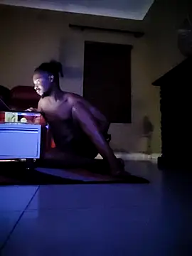 Snapshot of Cianda24 chatting on 01-11-26, 09:20 Cianda24 online show from 01-11-26, 09:20