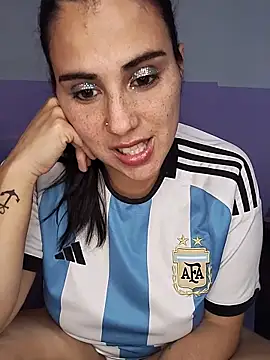 kariciasecreta online show from 06-21-26, 01:52