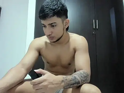 Snapshot of shelbyhot24 chatting on 09-11-25, 03:50 shelbyhot24 online show from 09-11-25, 03:50