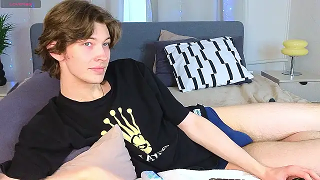  Den1s  online show from 02-17-26, 12:34