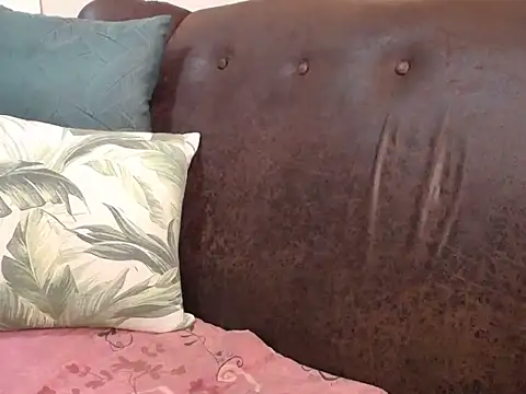 bustylaura4u online show from 11-29-25, 08:17