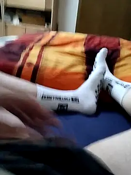 Snapshot of boxerundsocken91 chatting on 10-21-25, 01:34 boxerundsocken91 online show from 10-21-25, 01:34