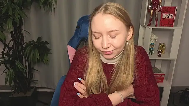 JulieGreen online show from 11-02-25, 12:40