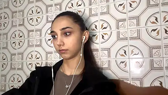 LinaMour online show from 11-16-25, 10:26