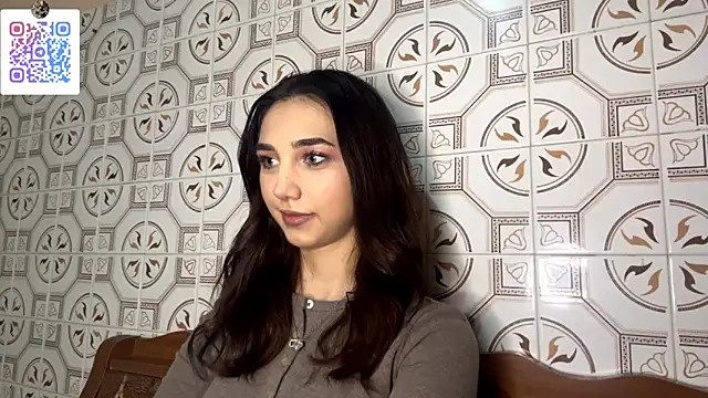 LinaMour online show from 12-13-25, 10:15