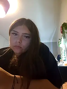 KatieLace online show from 09-24-25, 10:02