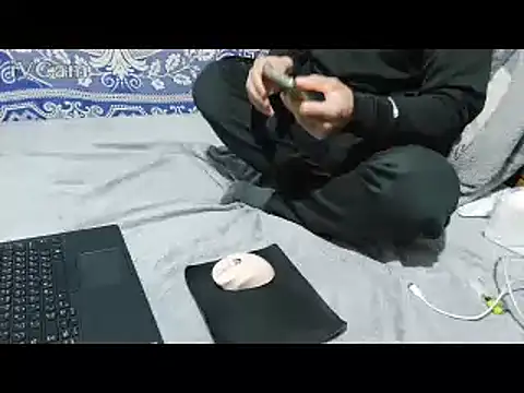 yazinyazin1 online show from 02-06-26, 01:25