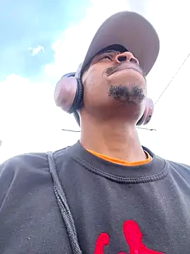 fitsexyman online show from 09-30-25, 10:53