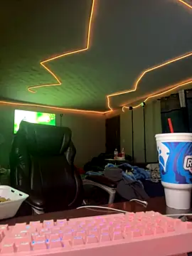 Snapshot of dismissedrose chatting on 11-28-25, 10:18 dismissedrose online show from 11-28-25, 10:18