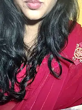 Angel0731 online show from 12-13-25, 08:04