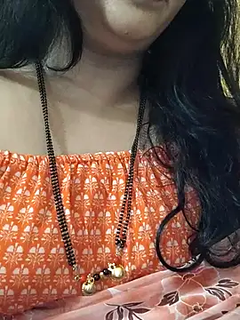 Snapshot of Angel0731 chatting on 05-19-26, 06:47 Angel0731 online show from 05-19-26, 06:47