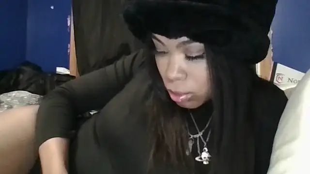 Snapshot of Idonotcherishu chatting on 01-10-26, 02:46 Idonotcherishu online show from 01-10-26, 02:46