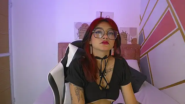 Lucy boobss online show from 04-24-26, 03:53