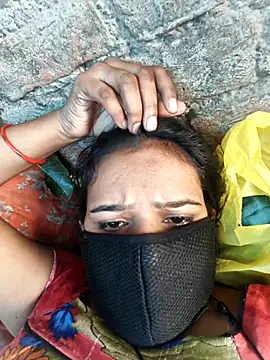 Manvi tyagi online show from 10-09-25, 04:54