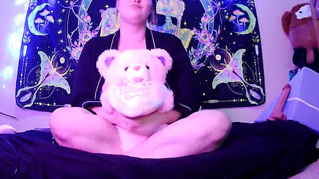 Snapshot of Princessblazed444 chatting on 02-15-26, 07:10 Princessblazed444 online show from 02-15-26, 07:10