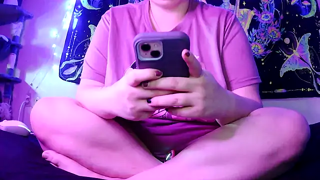 Snapshot of Princessblazed444 chatting on 03-07-26, 06:05 Princessblazed444 online show from 03-07-26, 06:05