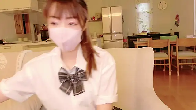 Snapshot of SUZU_1201 chatting on 11-01-25, 01:29 SUZU 1201 online show from 11-01-25, 01:29