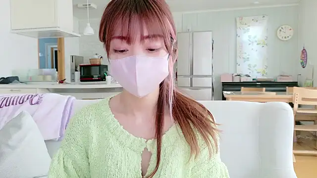 Snapshot of SUZU_1201 chatting on 03-11-26, 01:00 SUZU 1201 online show from 03-11-26, 01:00