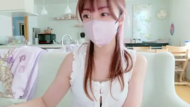 Snapshot of SUZU_1201 chatting on 03-14-26, 01:34 SUZU 1201 online show from 03-14-26, 01:34