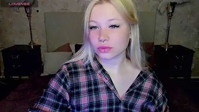 Diana Dream online show from 09-24-25, 08:12