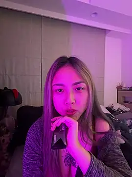 Snapshot of tw_feibaby chatting on 03-27-26, 01:00 tw feibaby online show from 03-27-26, 01:00