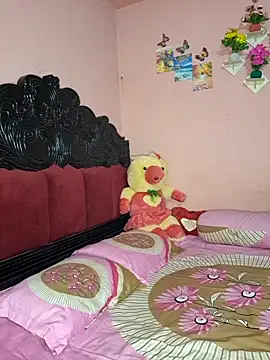 ariya-03 online show from 12-19-25, 07:21