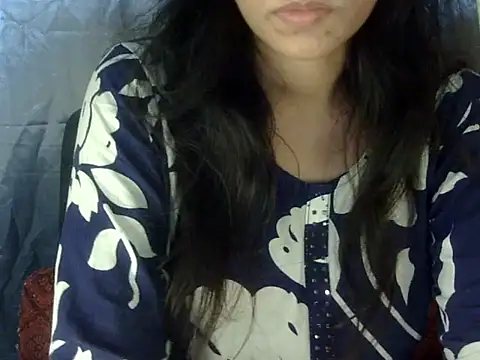 Neha Sharma1 online show from 09-08-25, 02:27