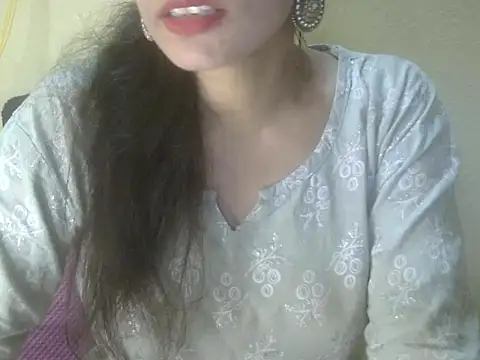 Neha Sharma1 online show from 09-27-25, 11:26