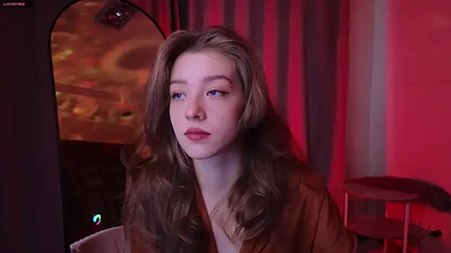 Snapshot of AstraMist chatting on 10-24-25, 07:27 AstraMist online show from 10-24-25, 07:27