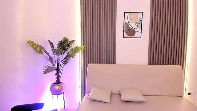 Snapshot of catalovex chatting on 10-06-25, 07:55 catalovex online show from 10-06-25, 07:55