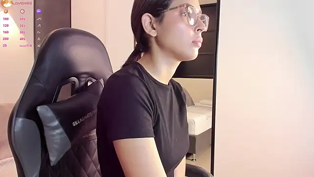 desireee  online show from 10-09-25, 12:14