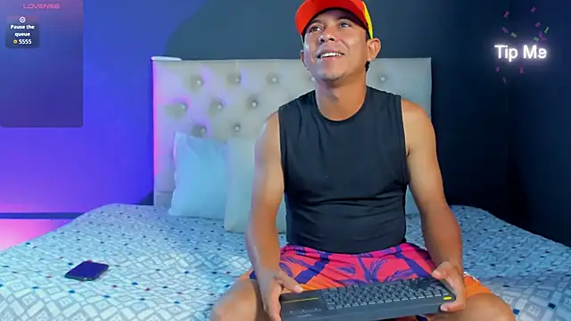 Snapshot of charlotte_dante212 chatting on 09-08-25, 07:46 charlotte dante212 online show from 09-08-25, 07:46