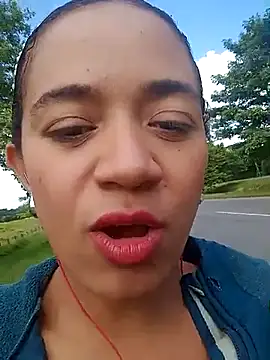 Snapshot of charlotte_dante212 chatting on 11-17-25, 04:46 charlotte dante212 online show from 11-17-25, 04:46