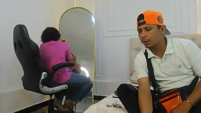 Snapshot of charlotte_dante212 chatting on 02-01-26, 03:49 charlotte dante212 online show from 02-01-26, 03:49