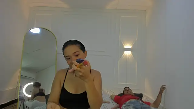 Snapshot of charlotte_dante212 chatting on 03-13-26, 05:03 charlotte dante212 online show from 03-13-26, 05:03