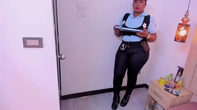 Afrodita de amor online show from 10-31-25, 11:55