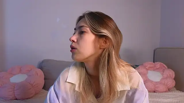 AngelicRice online show from 10-06-25, 11:18