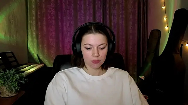 CutieAnny online show from 02-20-26, 07:03