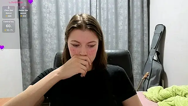 CutieAnny online show from 06-16-26, 09:06