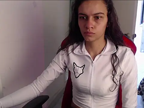 Skylovershot online show from 03-14-26, 01:49