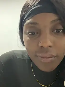 zaracollins01 online show from 09-25-25, 03:32